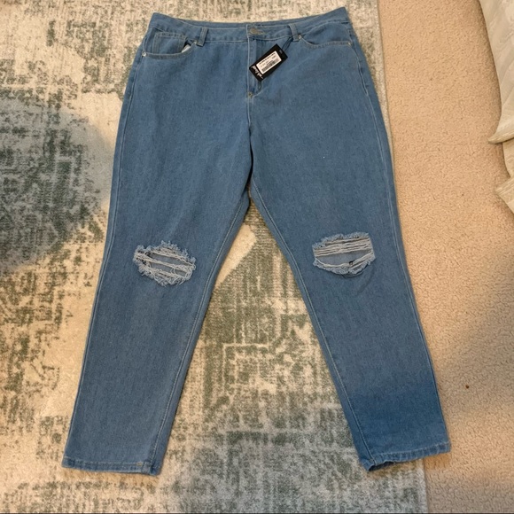 High Waisted Nasty Gal light wash jeans - Picture 4 of 6
